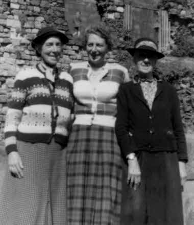 Jenny & Marion Eadie with Jenny's sister, Marion Morrison