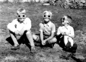 Harry Turner's Alien kids, 1950s