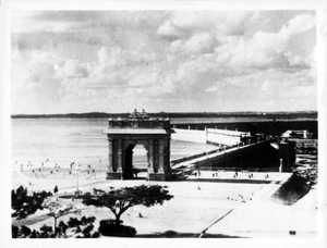 Bombay 1945 by Harry Turner