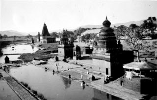 India 1940s by Harry Turner