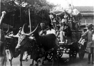 India 1940s by Harry Turner