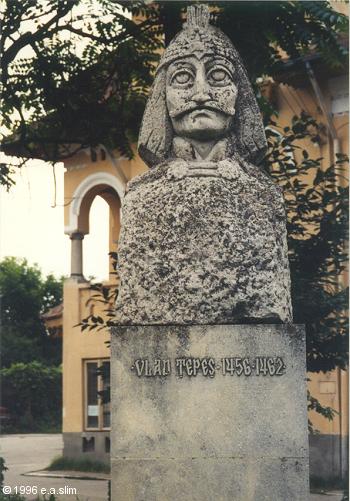 Vlad Tepes bust